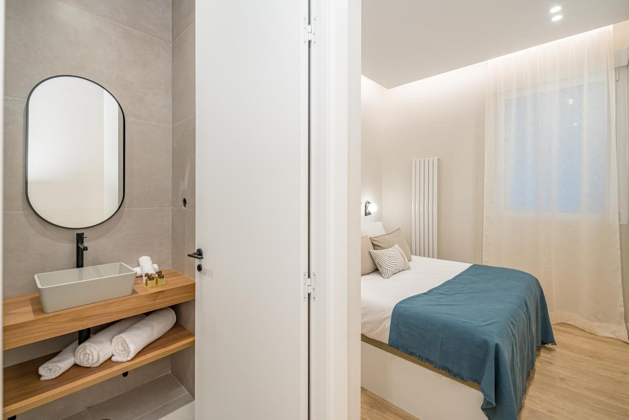Centro XXI Calle Principe 3Br 3Bh Madrid Eksteriør billede
