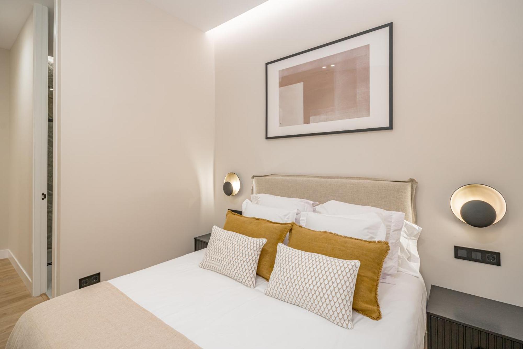 Centro XXI Calle Principe 3Br 3Bh Madrid Eksteriør billede