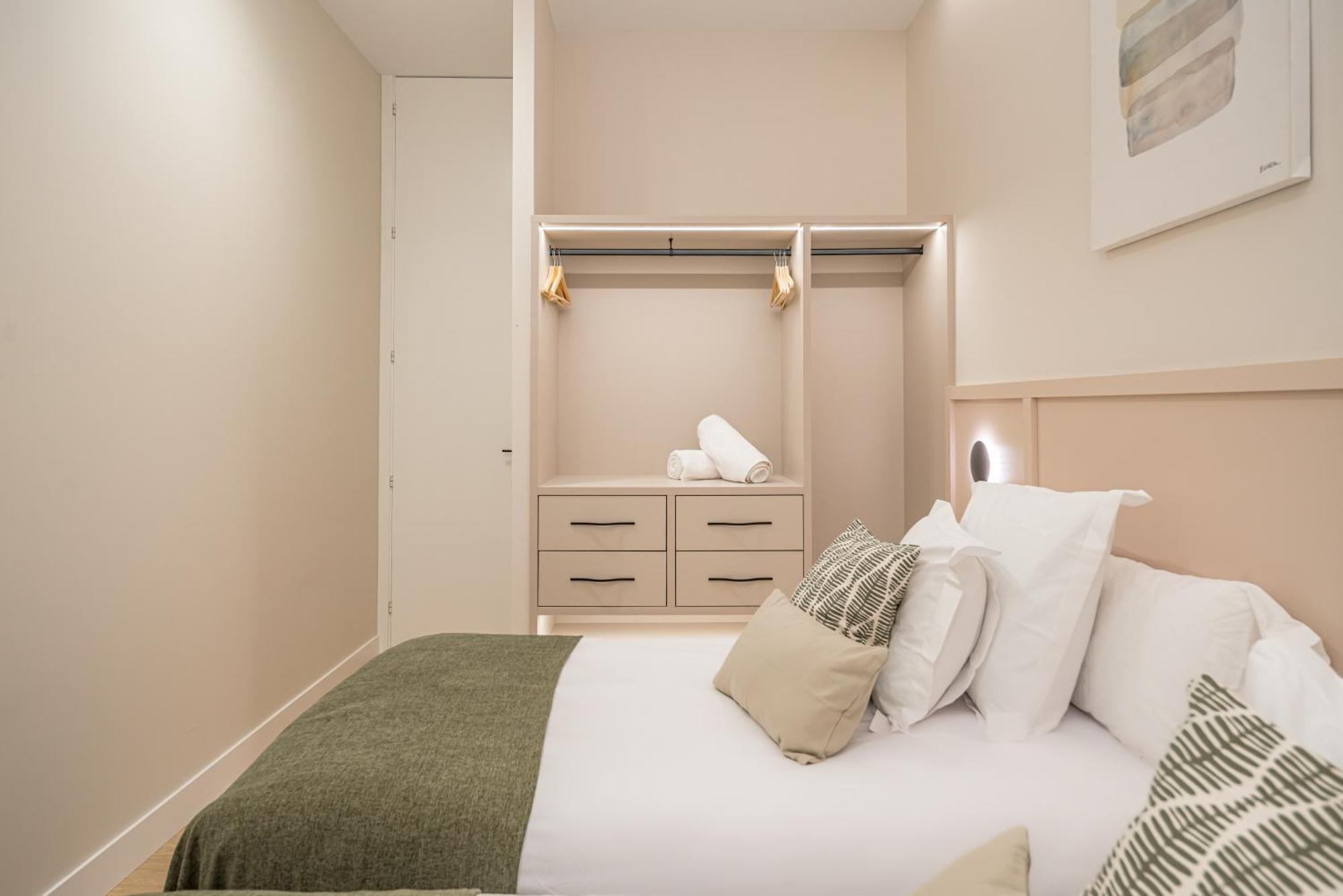 Centro XXI Calle Principe 3Br 3Bh Madrid Eksteriør billede