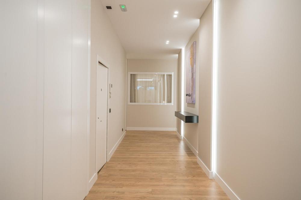 Centro XXI Calle Principe 3Br 3Bh Madrid Eksteriør billede