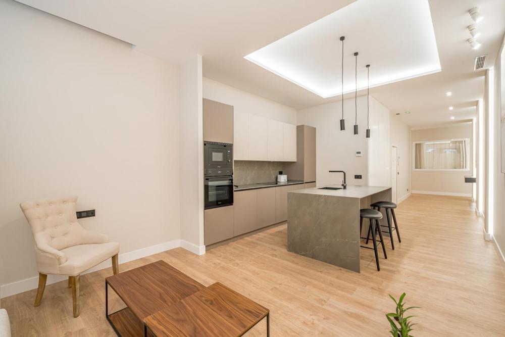 Centro XXI Calle Principe 3Br 3Bh Madrid Eksteriør billede